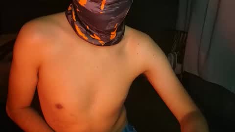 hornyy_boyy18 online show from 03.17.26