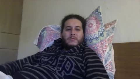 Snapshot of hornyyogi8 chatting on 01.12.26 hornyogi online show from 01.12.26