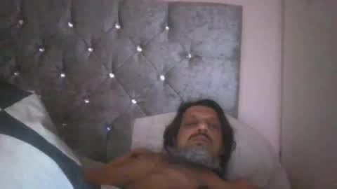 Snapshot of hornyzed696 chatting on 02.12.25 Hornyzed696 uk online show from 02.12.25