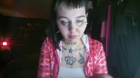 Snapshot of horror_circus chatting on 01.08.25 Messalina Horror online show from 01.08.25