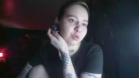 Snapshot of horror_circus chatting on 02.11.25 Messalina Horror online show from 02.11.25