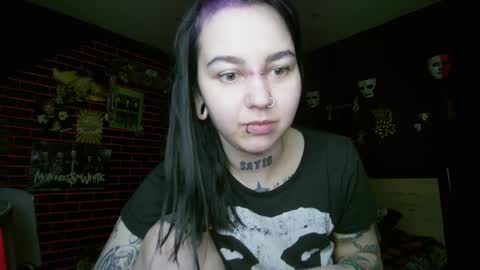 Snapshot of horror_circus chatting on 05.04.26 Messalina Horror online show from 05.04.26