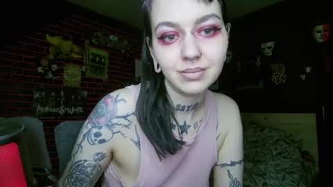 Snapshot of horror_circus chatting on 05.18.26 Messalina Horror online show from 05.18.26