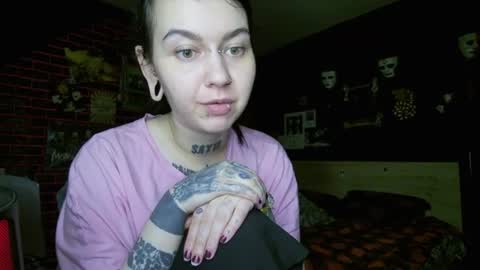 Snapshot of horror_circus chatting on 06.14.26 Messalina Horror online show from 06.14.26