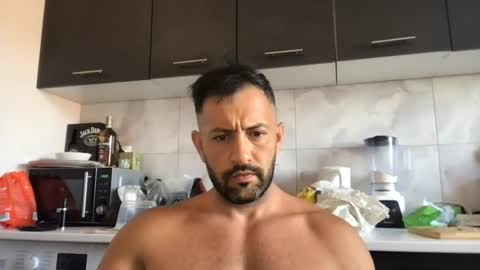 Snapshot of horsechris chatting on 06.18.26 Chriss90 online show from 06.18.26