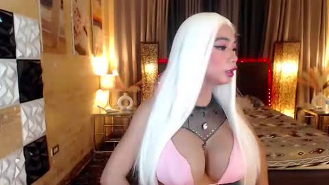 Snapshot of horsecockjanets chatting on 01.05.26 horsecockjanets online show from 01.05.26