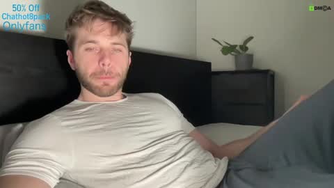 Snapshot of hot8pack01 chatting on 02.16.25 Edward aka Wolf online show from 02.16.25