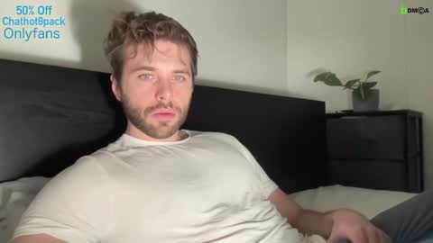 Snapshot of hot8pack01 chatting on 03.12.25 Edward aka Wolf online show from 03.12.25