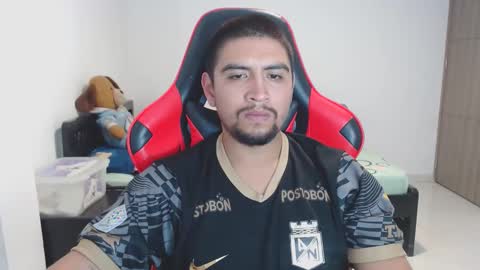 Snapshot of hot__husbands chatting on 09.27.25 hot__husbands online show from 09.27.25