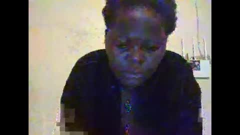 Snapshot of hot_alynn chatting on 09.14.25 ALLYN online show from 09.14.25