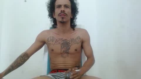 Snapshot of hot_and_complacent chatting on 12.16.24 Private open online show from 12.16.24