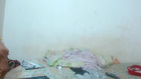 Snapshot of hot_and_complacent chatting on 12.25.24 Private open online show from 12.25.24