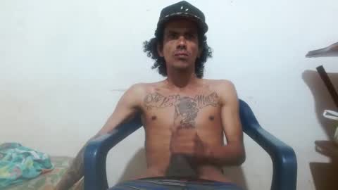 Snapshot of hot_and_complacent chatting on 12.30.24 Private open online show from 12.30.24