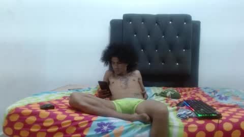 Snapshot of hot_and_complacent chatting on 01.29.25 Private open online show from 01.29.25