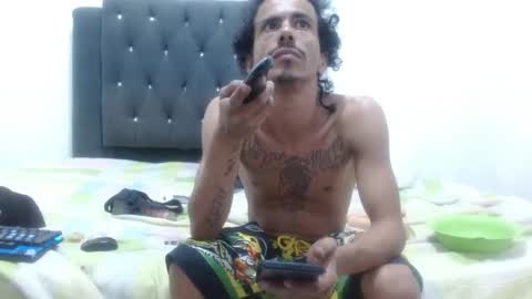 Snapshot of hot_and_complacent chatting on 02.11.25 Private open online show from 02.11.25