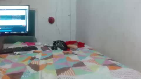 Snapshot of hot_and_complacent chatting on 09.10.25 Private open online show from 09.10.25