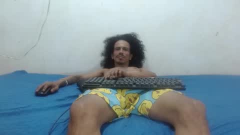 Snapshot of hot_and_complacent chatting on 09.16.25 Private open online show from 09.16.25