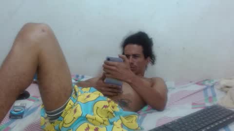 Snapshot of hot_and_complacent chatting on 11.14.25 Private open online show from 11.14.25