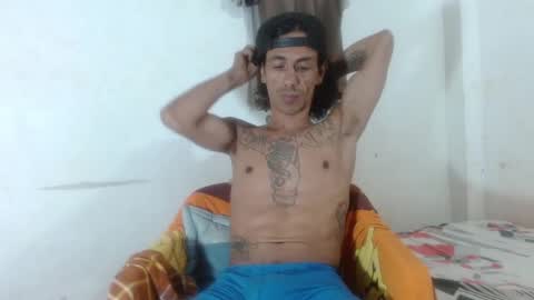 Snapshot of hot_and_complacent chatting on 11.22.25 Private open online show from 11.22.25