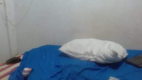 Private open online show from 12.18.25