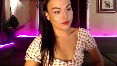 Snapshot of hot_babe0802 chatting on 06.12.26 HANNA online show from 06.12.26