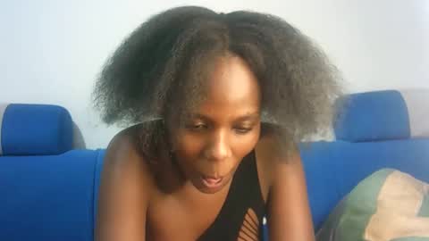 Snapshot of hot_berry2003 chatting on 02.02.25 Millie online show from 02.02.25