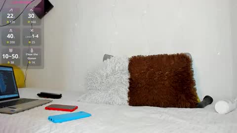 hot boy 04 online show from 11.04.25