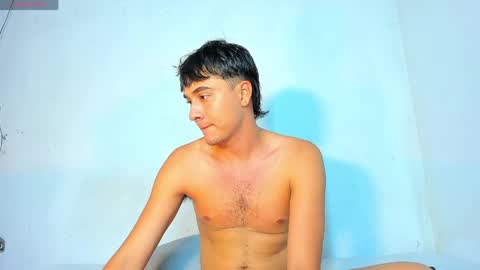 hot boy 04 online show from 04.16.26
