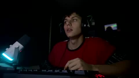 Hot boy 2002 online show from 12.01.24