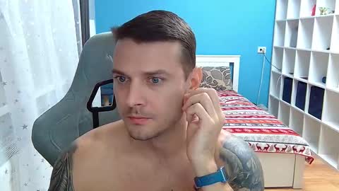 Snapshot of hot_cap_77 chatting on 01.11.26 hot_cap_77 online show from 01.11.26