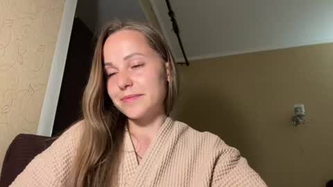 hot_chance_ online show from 06.24.26