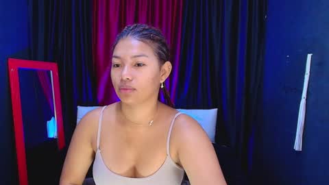 hot chocolate 4u online show from 01.31.25