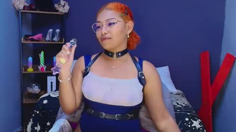 hot chocolate 4u online show from 02.24.25