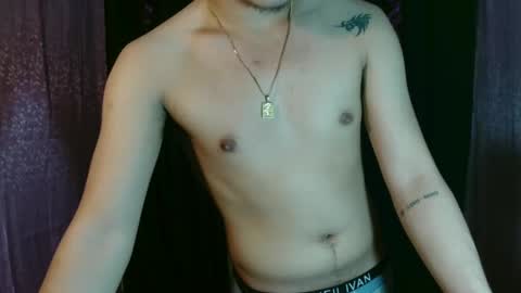 hot_emmanuel online show from 02.23.25