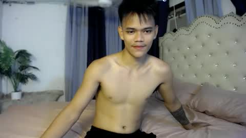 Snapshot of hot_fucker_ chatting on 11.19.25 hot_fucker_ online show from 11.19.25