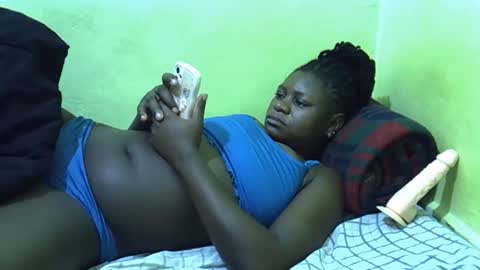 hot_girlly online show from 12.17.25