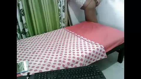 hot_jenile01 online show from 03.20.26
