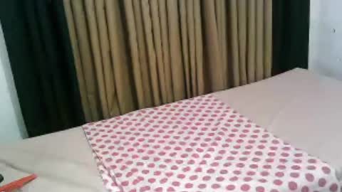 hot_jenile01 online show from 07.06.26