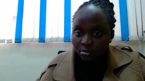 Linah online show from 11.03.25