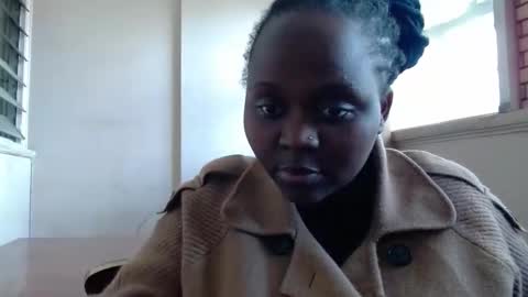 Linah online show from 11.14.25