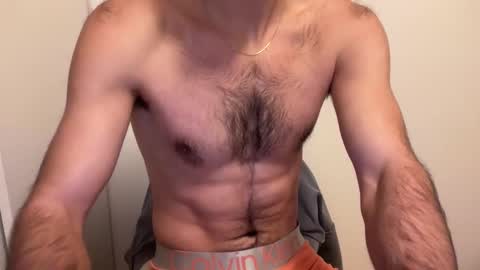 Snapshot of hot_men_athlete chatting on 01.16.26 hot_men_athlete online show from 01.16.26