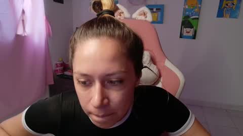 Mia online show from 02.07.26