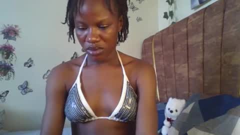 hot petite100 online show from 04.20.26
