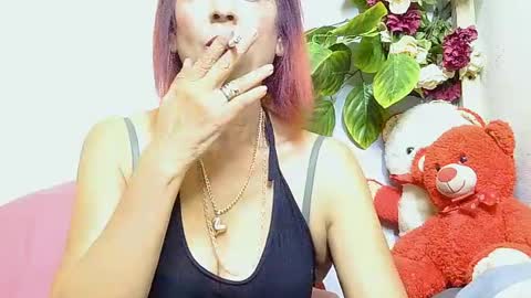 Snapshot of hot_queen58 chatting on 07.31.26 hot queen online show from 07.31.26