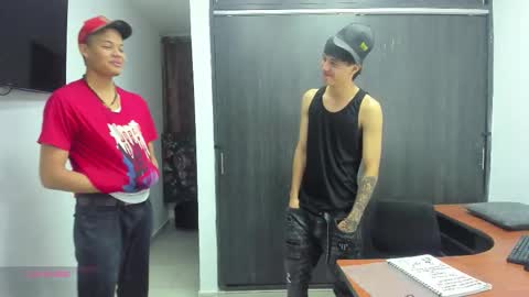 Snapshot of hot_sexmature chatting on 12.03.25 Vanesa Oliver and Andrew online show from 12.03.25