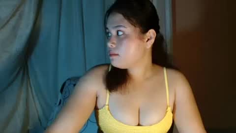 Snapshot of hot_sexy_mira chatting on 05.06.26 mira online show from 05.06.26