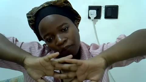Snapshot of hot_shree chatting on 06.20.26 bleiz online show from 06.20.26