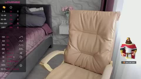 Snapshot of hot_squirtgirl chatting on 05.28.26 Vasilisa online show from 05.28.26