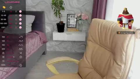 Snapshot of hot_squirtgirl chatting on 06.09.26 Vasilisa online show from 06.09.26
