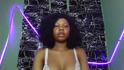 Snapshot of hot_stellaa chatting on 01.26.25 Stella online show from 01.26.25